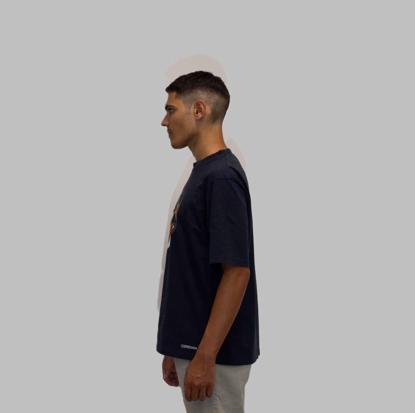 T-shirt a maniche corte blu con stampa