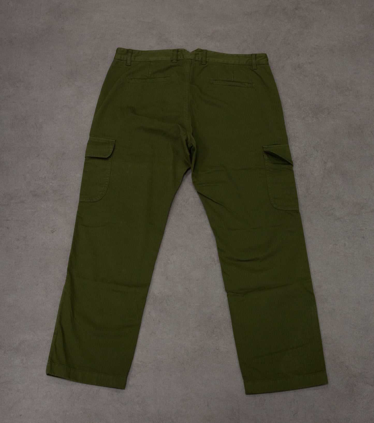 Pantalone verde militare con tasche
