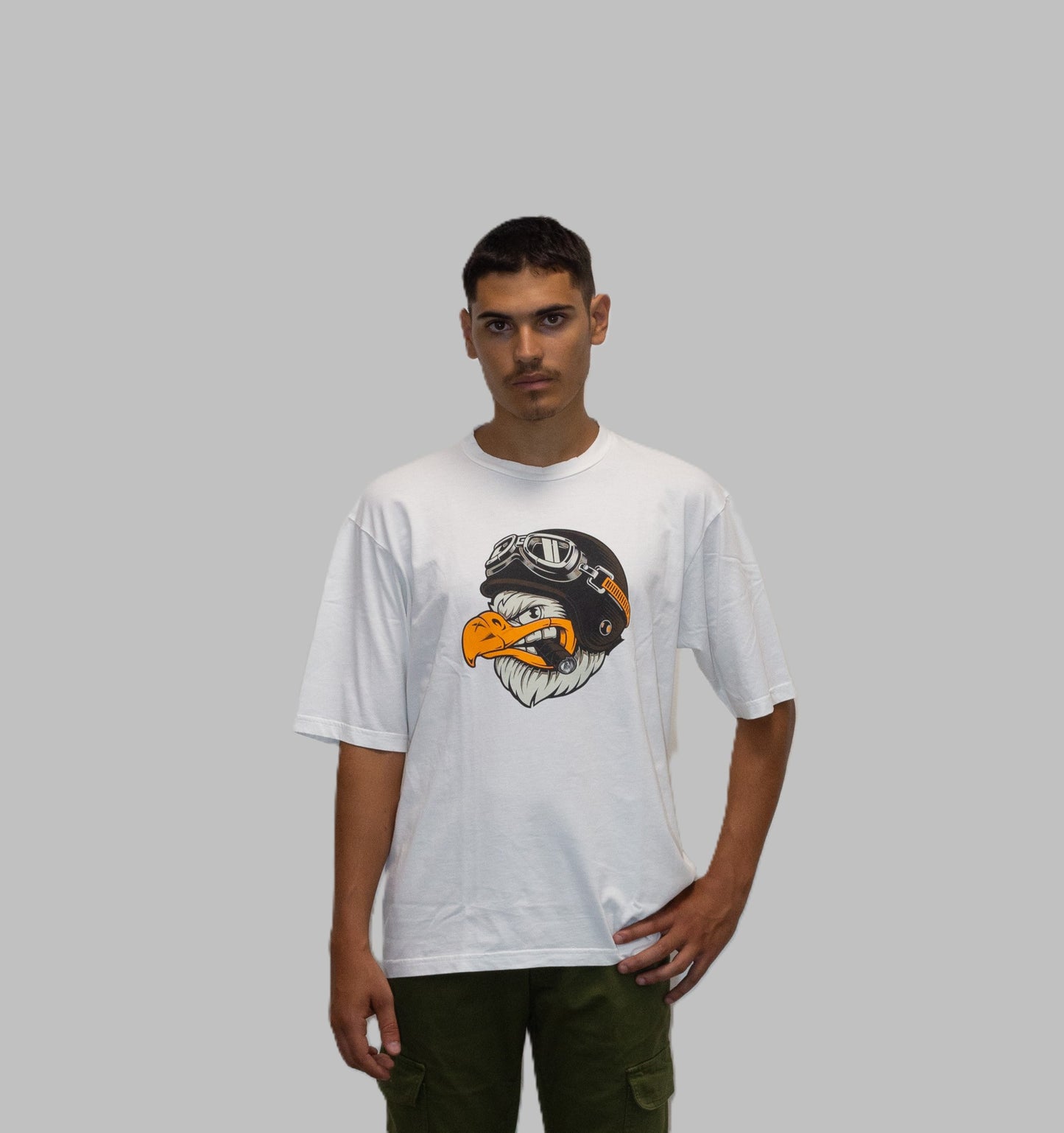 T-shirt a maniche corte bianca con stampa